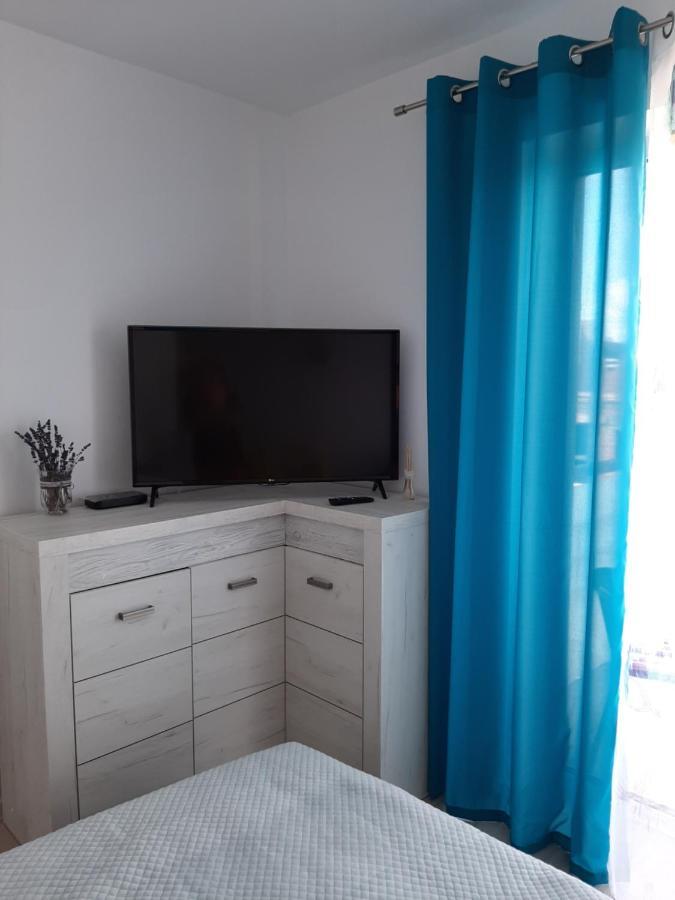 Apartament Viktoria Lägenhet Darlowko Exteriör bild