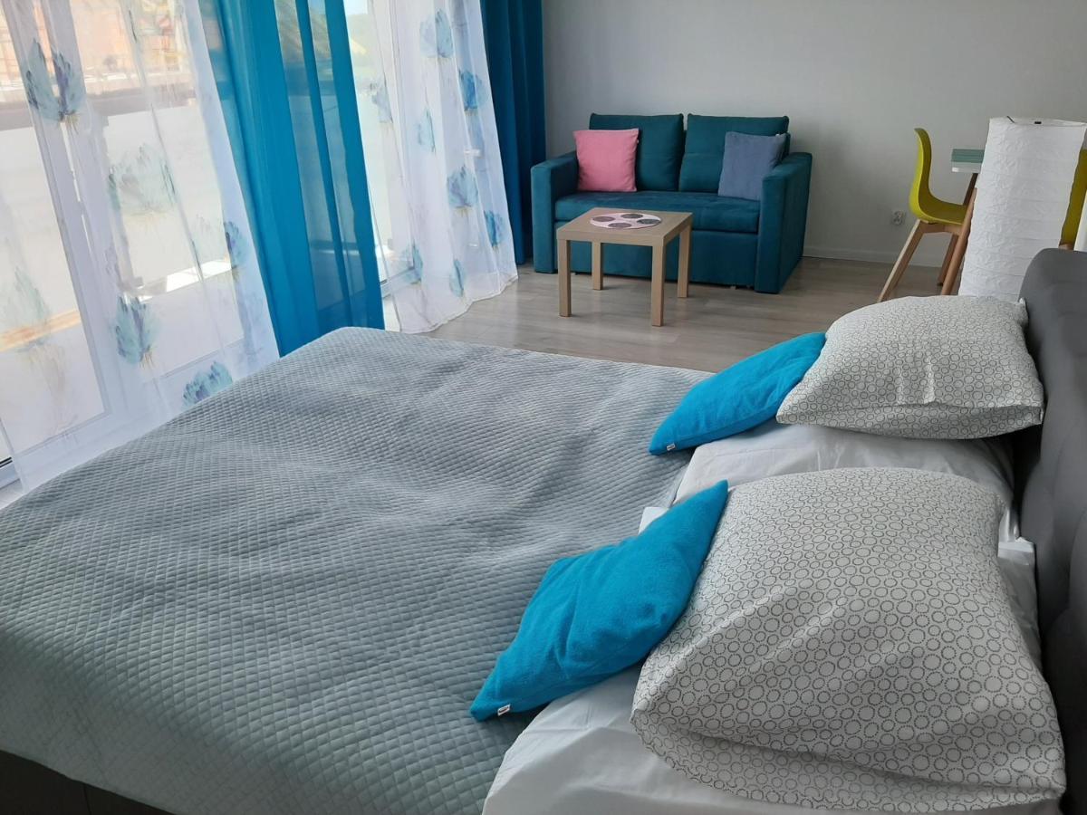 Apartament Viktoria Lägenhet Darlowko Exteriör bild